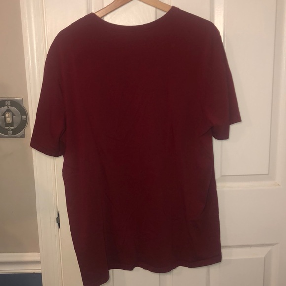 ✨Nike T-Shirt - Picture 2 of 5